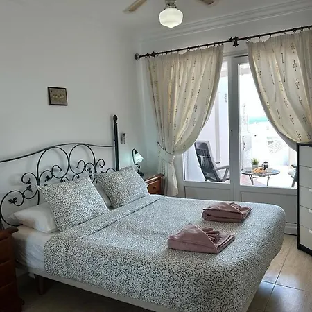 2 Bedroom In Puerto Del Carmen *